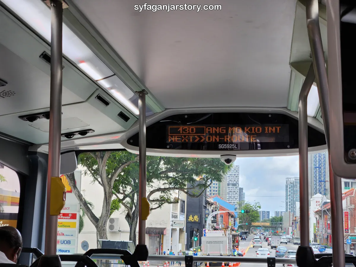 display bus